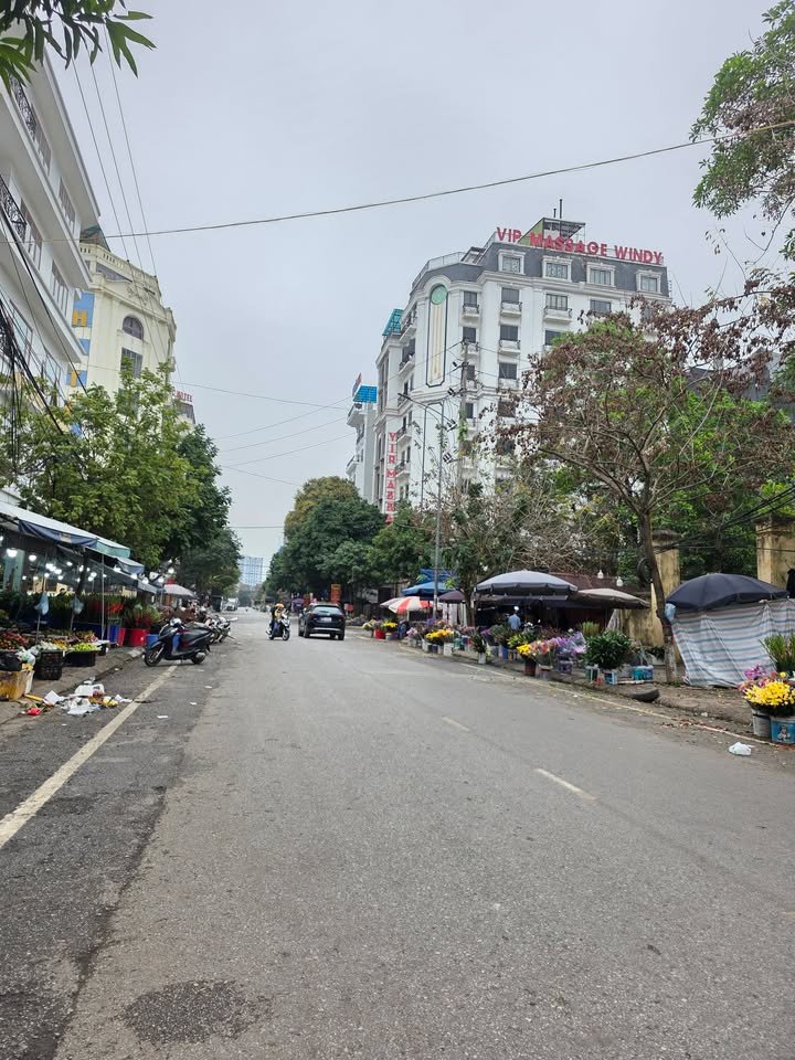 Nhà Góc 7 Tầng Mặt Tiền Nguyễn Cao, Bắc Ninh - Giá Thương Lượng