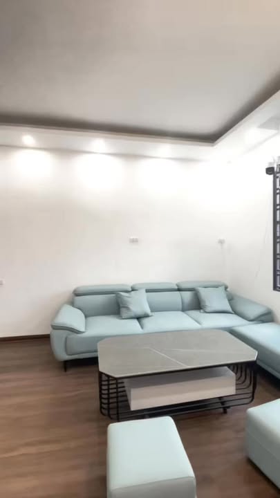 Căn hộ 100m² Phố Quan Nhân, Thanh Xuân - Sân để ô tô, 3PN, Giá dưới 5 tỷ