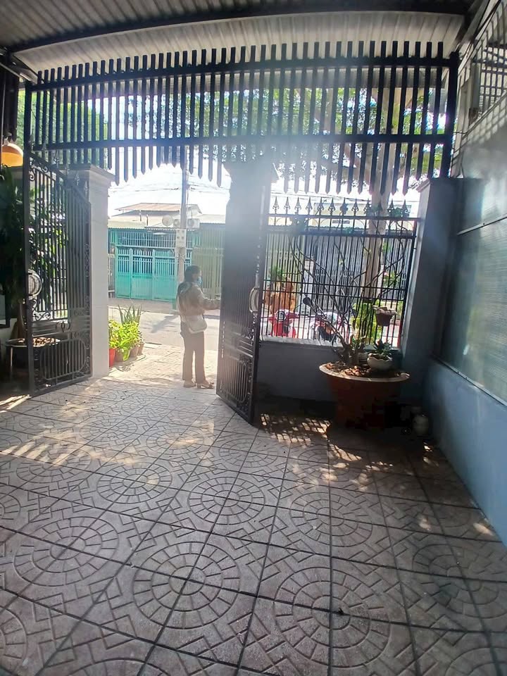 Nhà Nguyên Căn Hiệp Thành, Thủ Dầu Một - 125m² Sẵn Ở Ngay