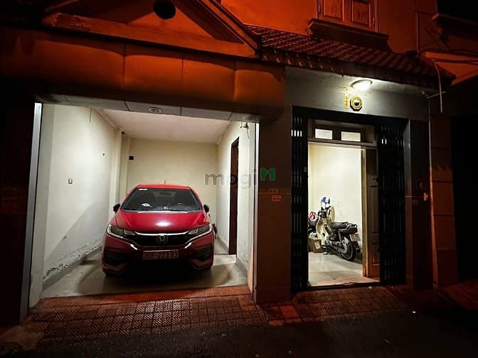 Nhà Phân Lô Trần Quốc Hoàn Cầu Giấy 45m² Ô Tô Tránh, Kinh Doanh Đỉnh Cao