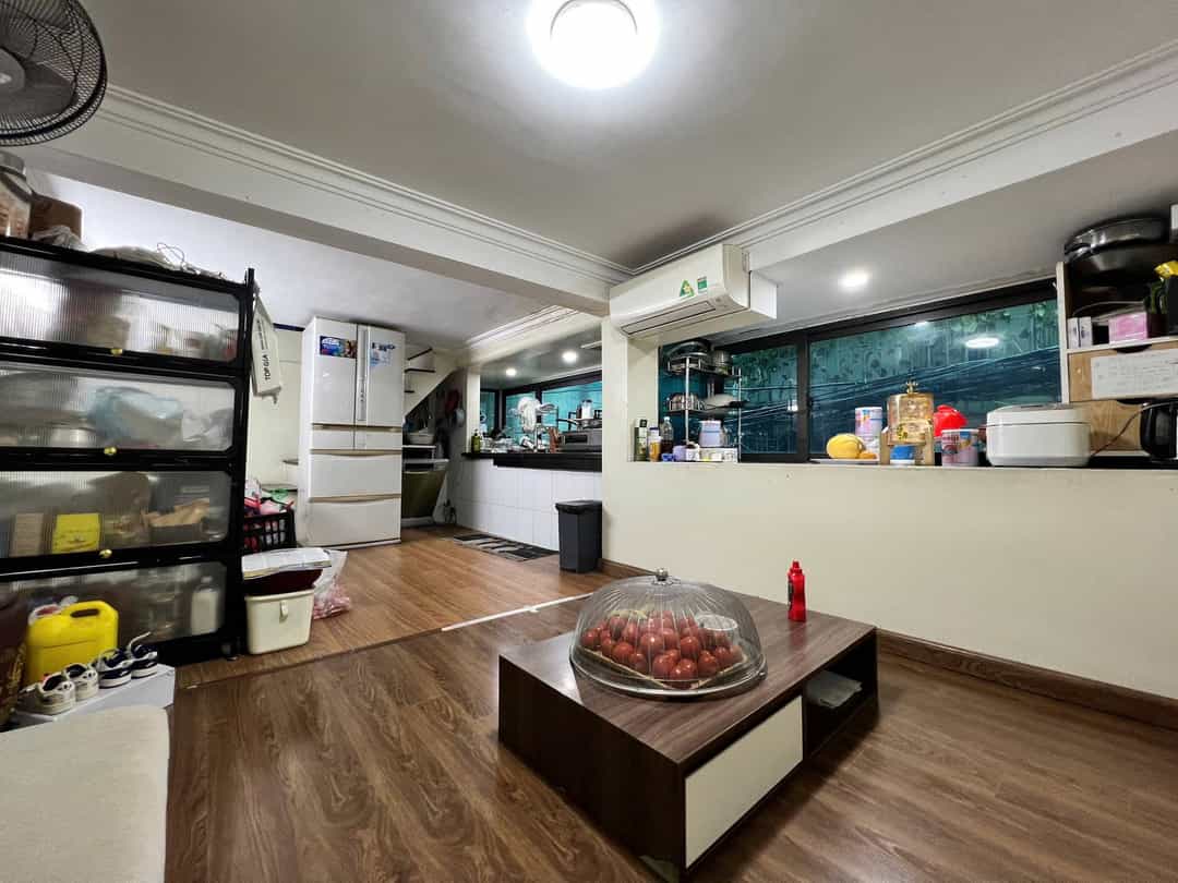 Nhà 6 Tầng Minh Khai 19/30m² - Mặt Tiền 6.17m - Ô Tô Tải, Kinh Doanh Đỉnh Cao