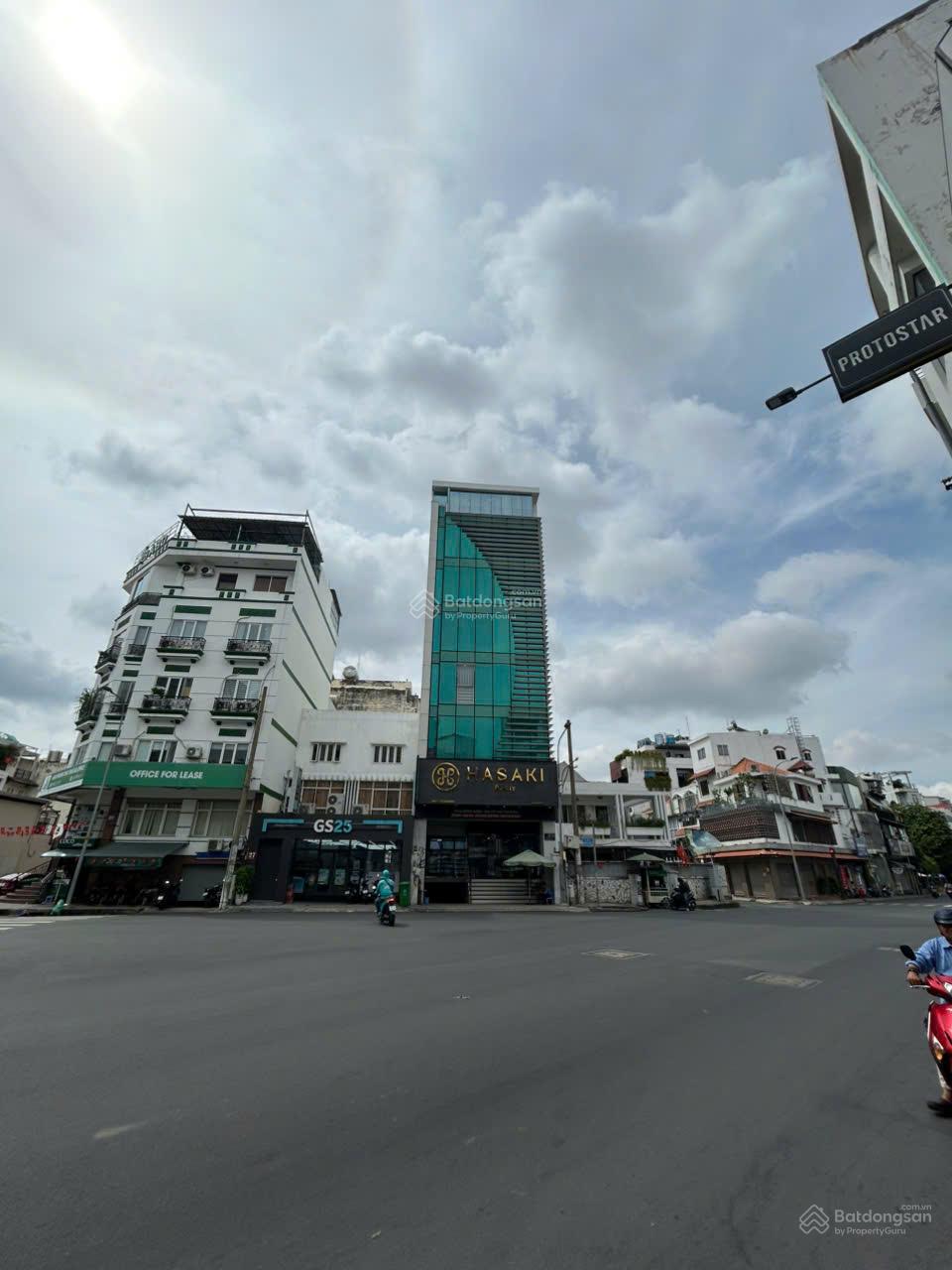 Cho Thuê Tòa Nhà Mặt Tiền Hoàng Việt, Tân Bình - 1.150m² Kinh Doanh Đắc Lợi