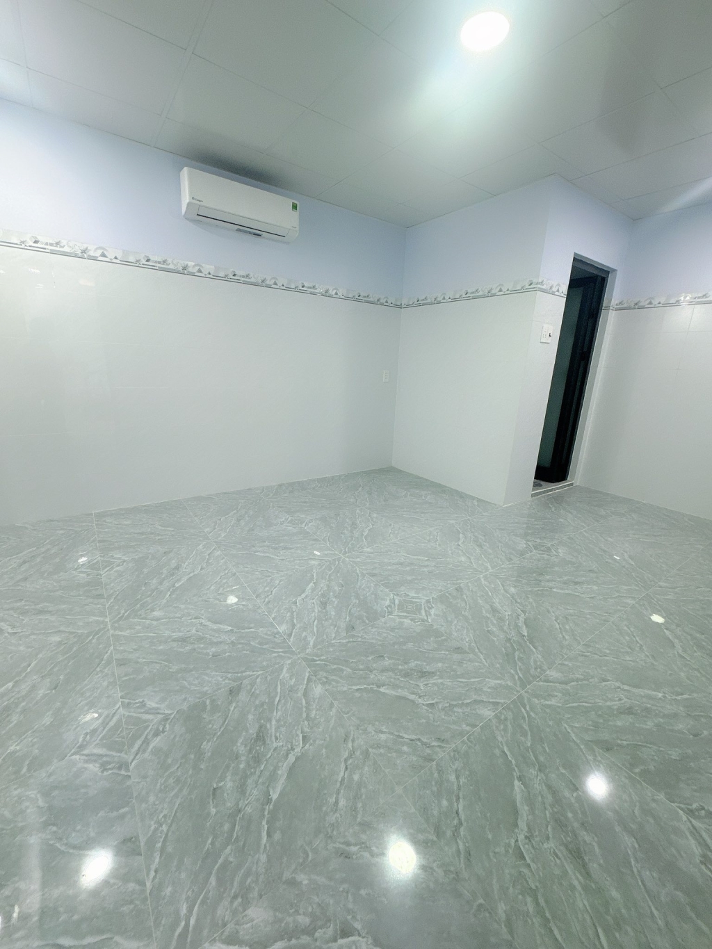 Nhà 1 Trệt 1 Lầu Mới Xây 98m² - P. Phú Tân, Bến Tre - Giá 1.3 Tỷ