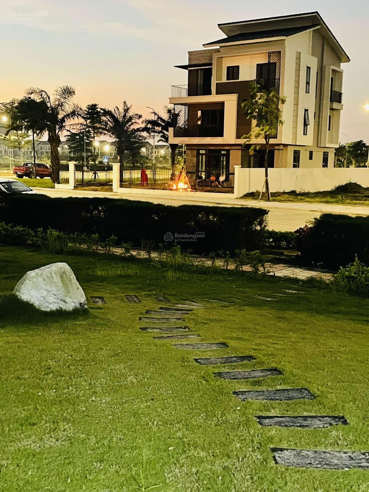 Biệt thự đơn lập Centa Riverside Từ Sơn 312m² - Sẵn sàng ở ngay!