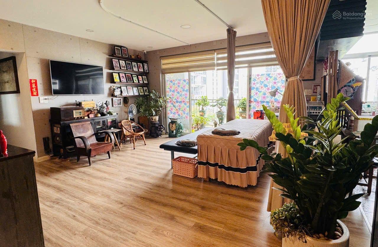 Căn hộ Mỹ Viên Quận 7 118m² giá 8.3 tỷ - Full nội thất cao cấp!