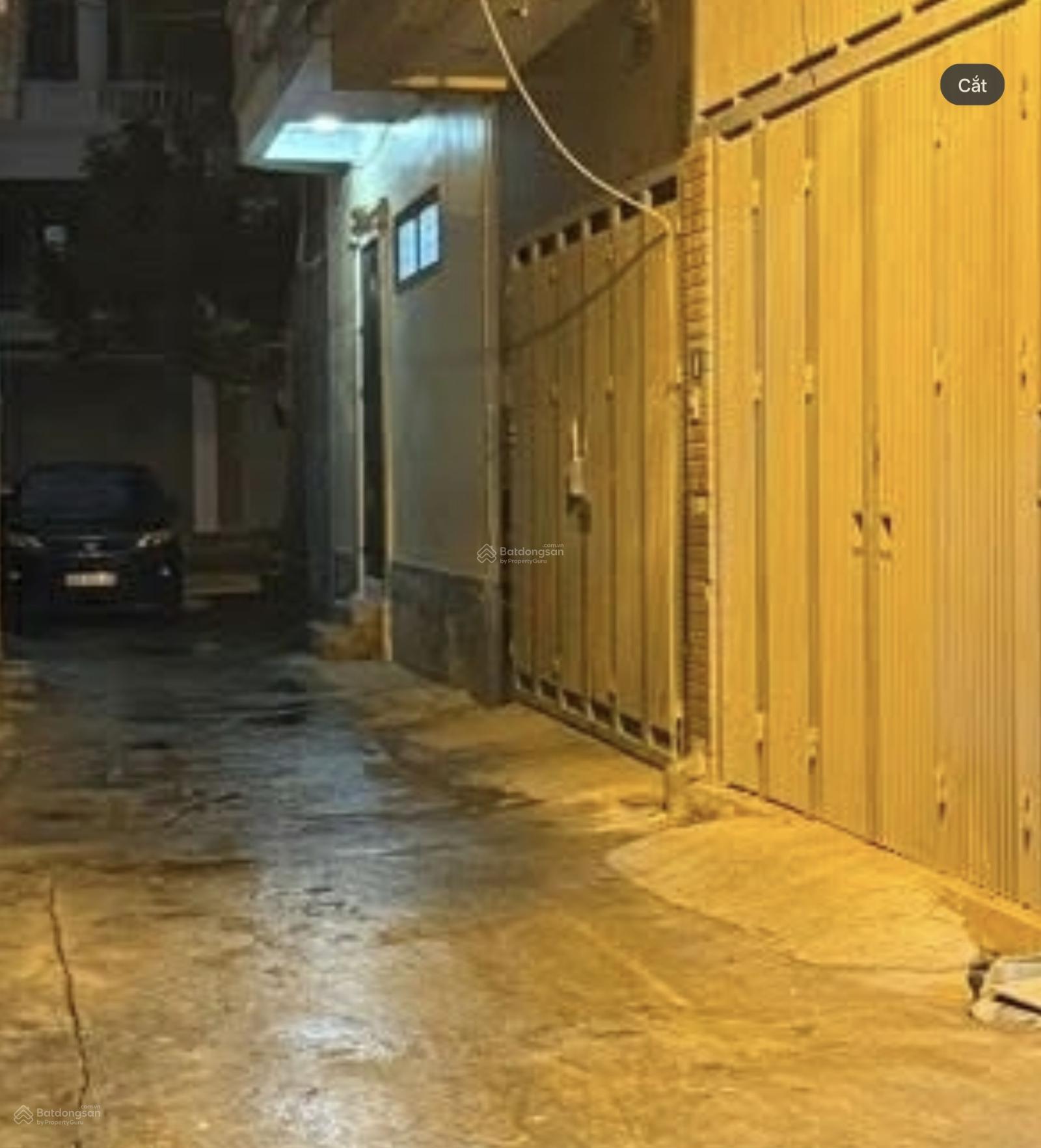 Nhà Riêng Ngõ 24 Kim Đồng Hoàng Mai 61m² - Ô tô vào tận nhà, giá tốt!