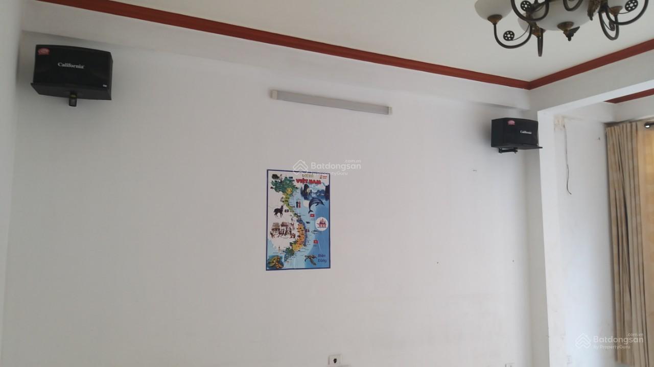 Nhà riêng Mai Dịch, Cầu Giấy 65m² 28 triệu - Ô tô vào tận nhà!