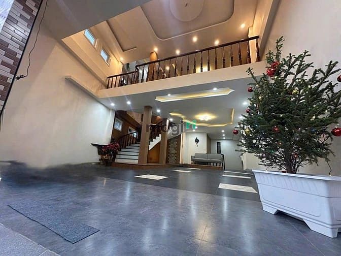 Bán Villa Mini Ngô Quyền Đà Lạt 118m² giá 8.2 tỷ - Vị trí đẹp ô tô vào tận nhà