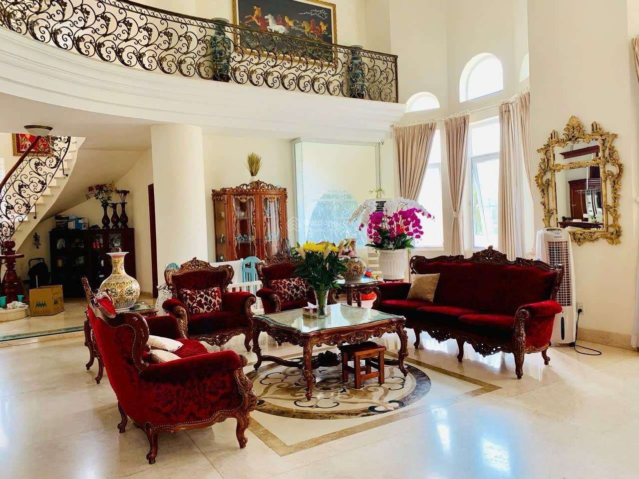 Biệt thự Thảo Điền 320m² 6PN full nội thất, view sông - Giá 130 triệu/tháng