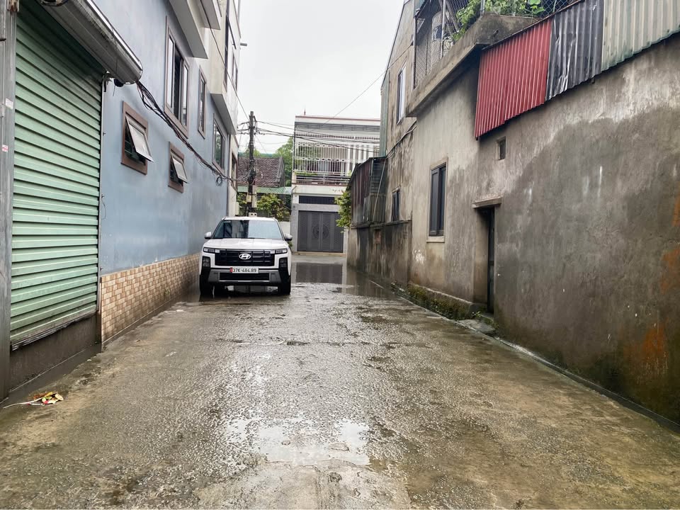 Bán đất Lệ Ninh, Vinh 83m² hướng Đông - Đường rộng 2 xe tránh nhau