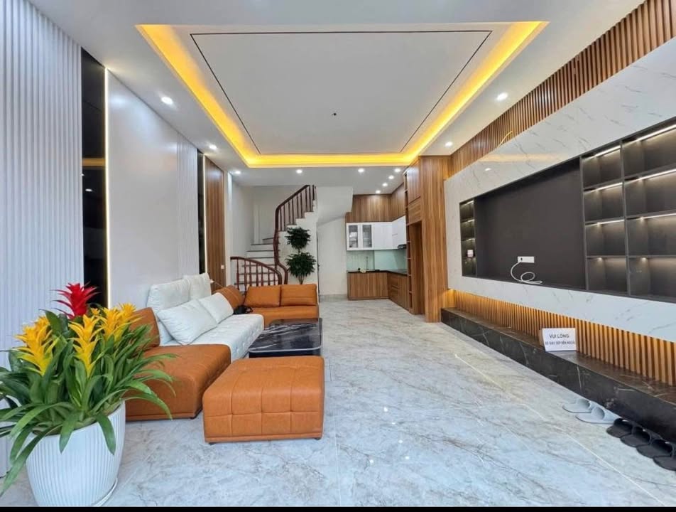 Bán nhà Mễ Trì 36m² 5 tầng giá 7 tỷ - Vị trí đẹp ở ngay!