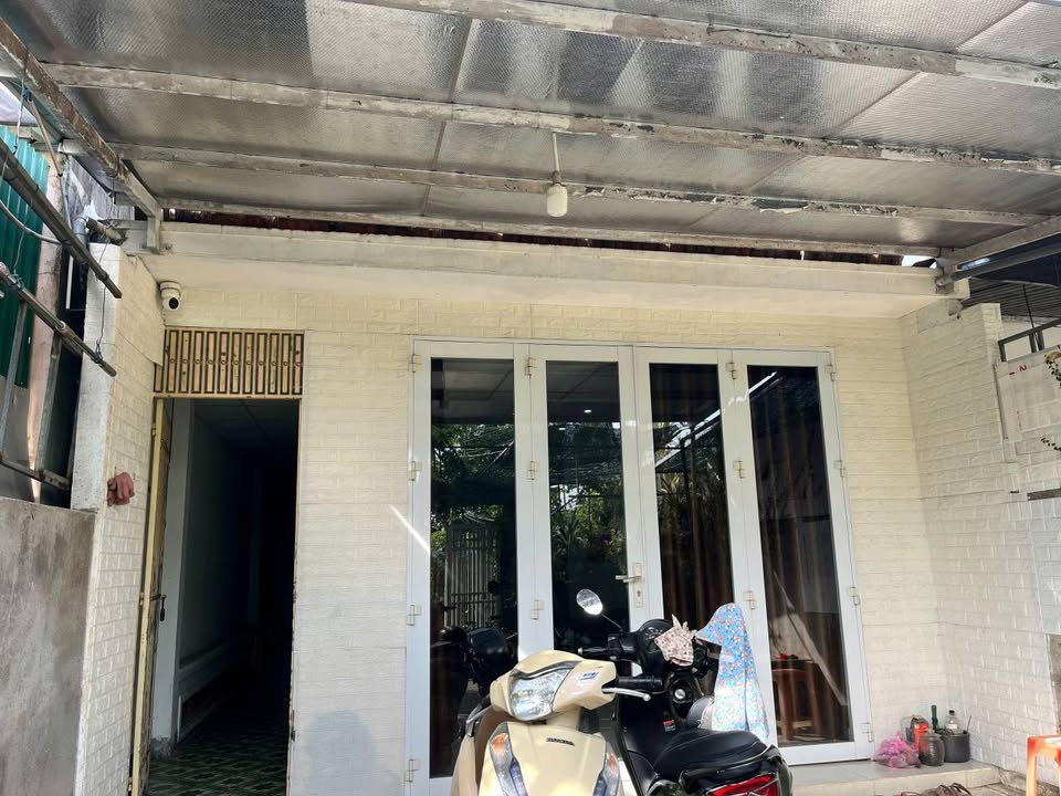 Cho thuê nhà 1PN full nội thất hẻm ô tô Nguyễn Văn Trỗi, Quảng Ngãi - 4 triệu/tháng