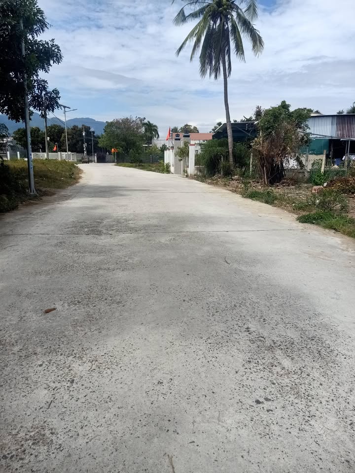 Đất nền Cam Phúc Bắc Cam Ranh 196m² - Sổ đỏ chính chủ