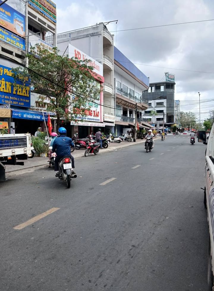 Nhà phố Cà Mau 132m² Lý Bôn - Mặt tiền kinh doanh đắc địa!