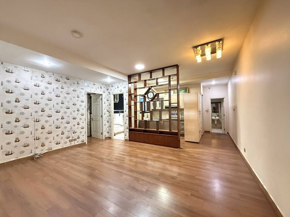 Căn hộ The Useful Lạc Long Quân 63m² 9tr - Bàn giao ngay