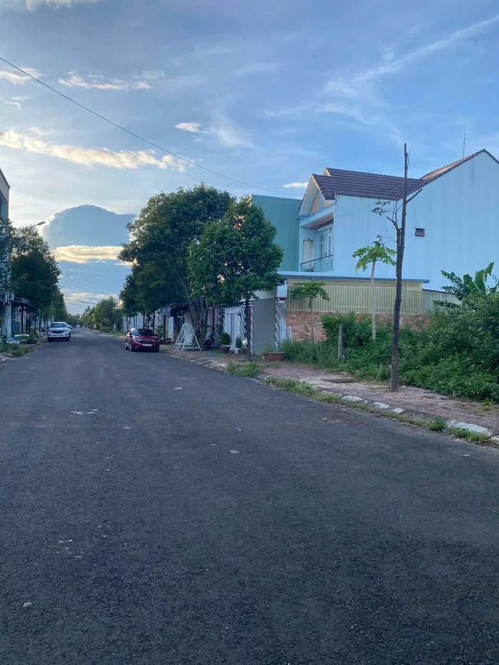 Đất nền Thắng Lợi Kon Tum 110m² giá 2.1 tỷ - Sổ đỏ chính chủ