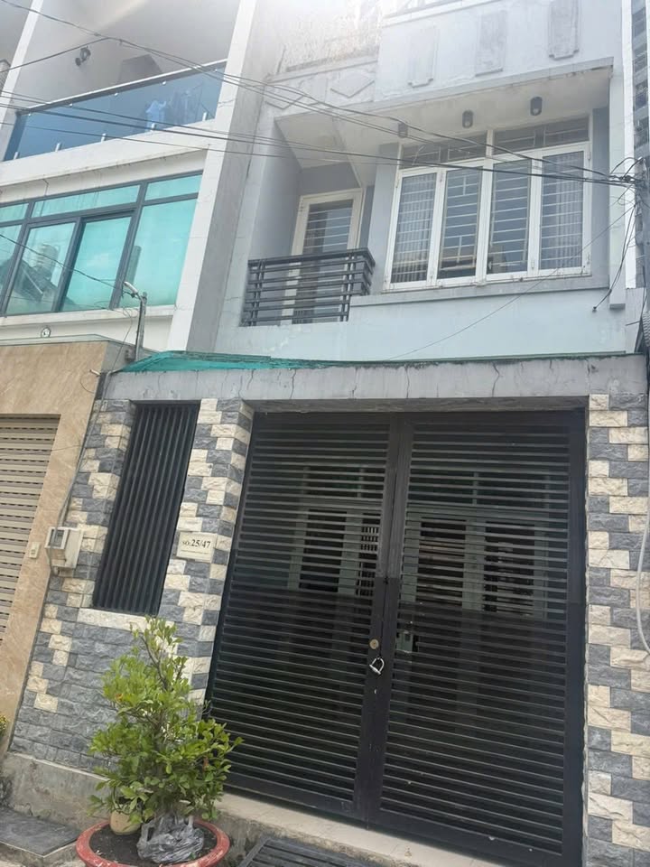 Nhà riêng Liên Phường Thủ Đức 150m² giá 10 triệu - Sẵn sàng ở ngay!