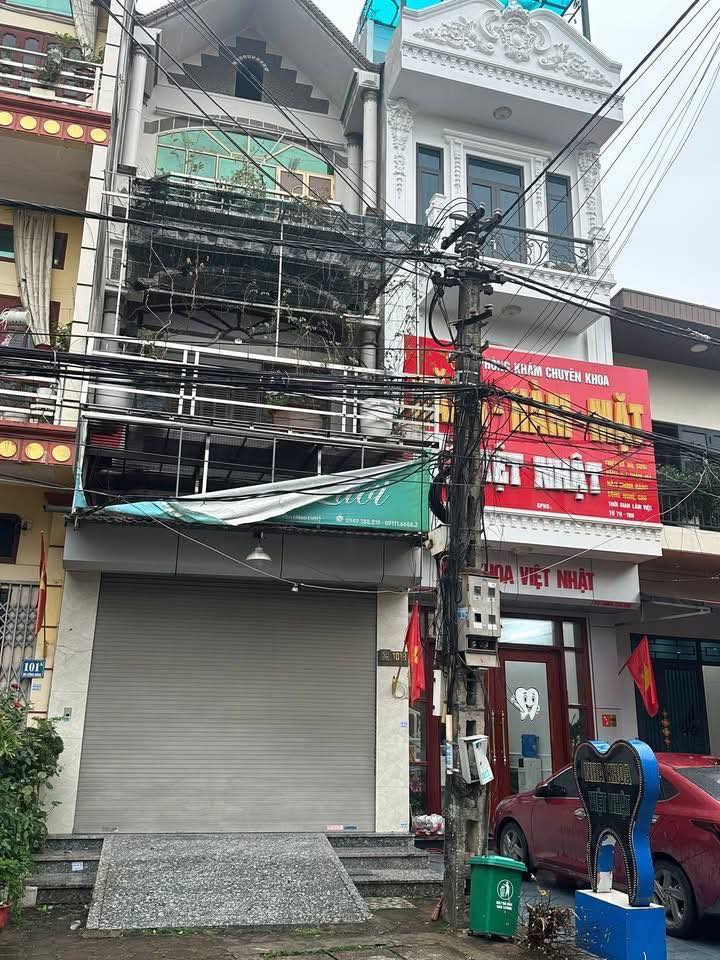 Nhà riêng 3 tầng Nguyễn Công Hãng - Full nội thất, sẵn sàng ở ngay!