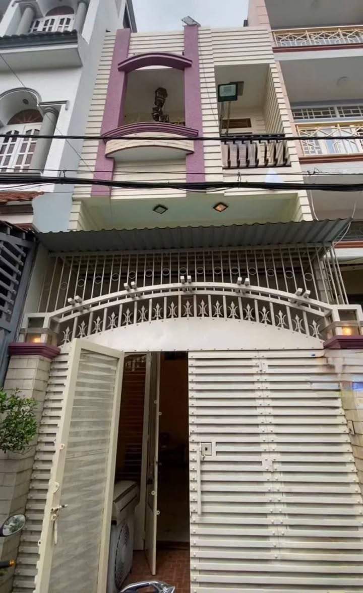 Nhà Cách Mạng Tân Phú 46m² 6 tỷ - Sẵn sàng ở ngay