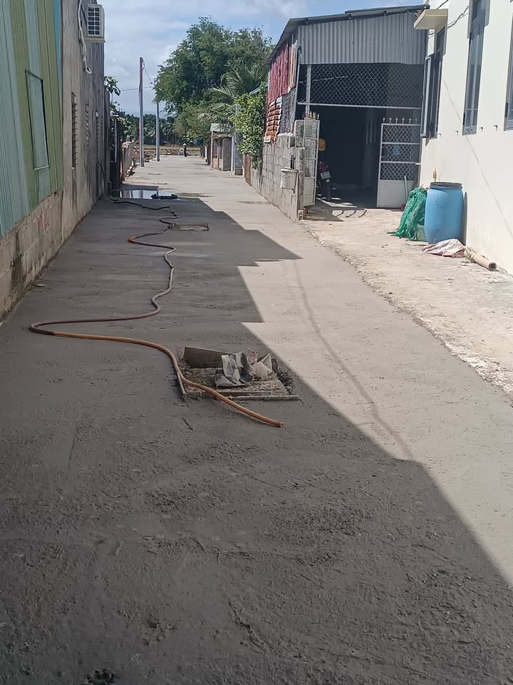 Đất nền Mỹ Ca Cam Ranh 100m² giá 1.4 tỷ - Sổ đỏ chính chủ!