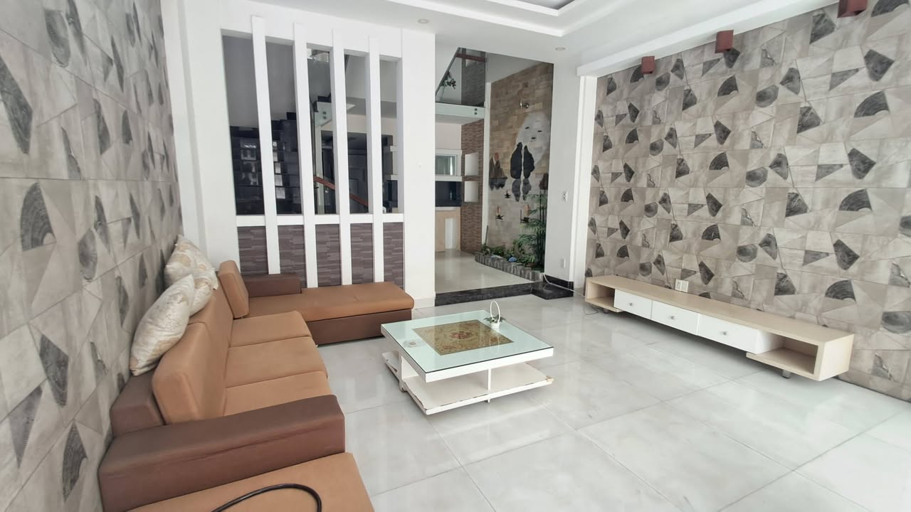 Thuê nhà nguyên căn Trần Nhân Tông Sơn Trà 4 tầng - Full nội thất