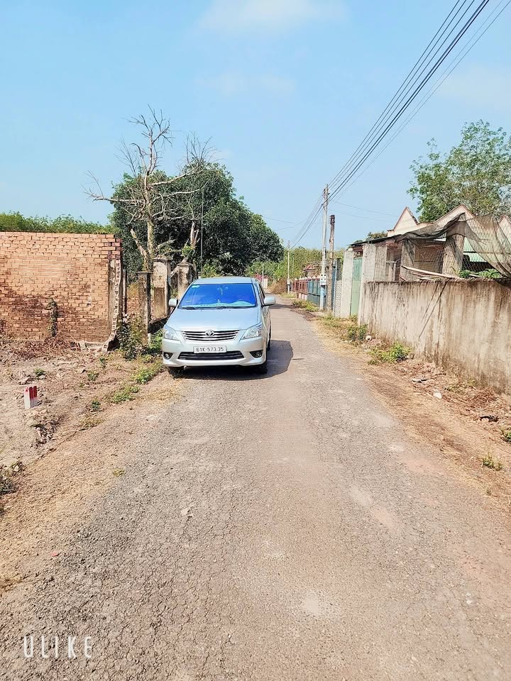 Đất nền Phú Giáo, Bình Dương 250m² - Sổ đỏ chính chủ, tiềm năng tăng giá!