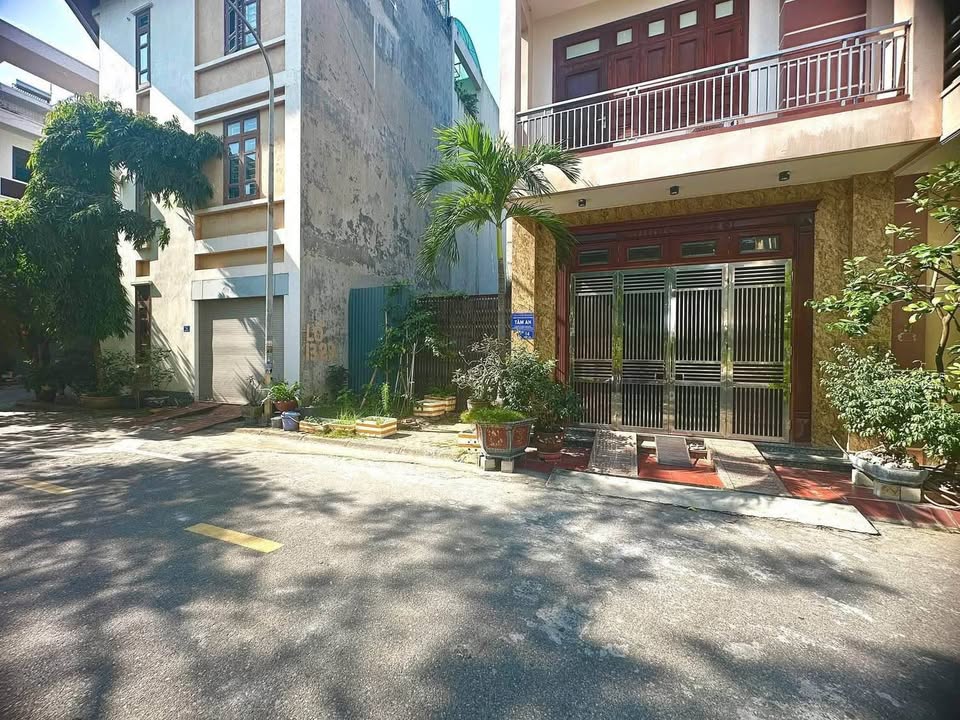 Đất nền LK13.21 Vạn Lộc 80m² - View Vườn Hoa, Sát Phạm Văn Đồng