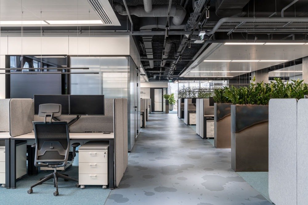 Văn Phòng Cầu Giấy 145m² Full Nội Thất – Sẵn Sàng Kinh Doanh