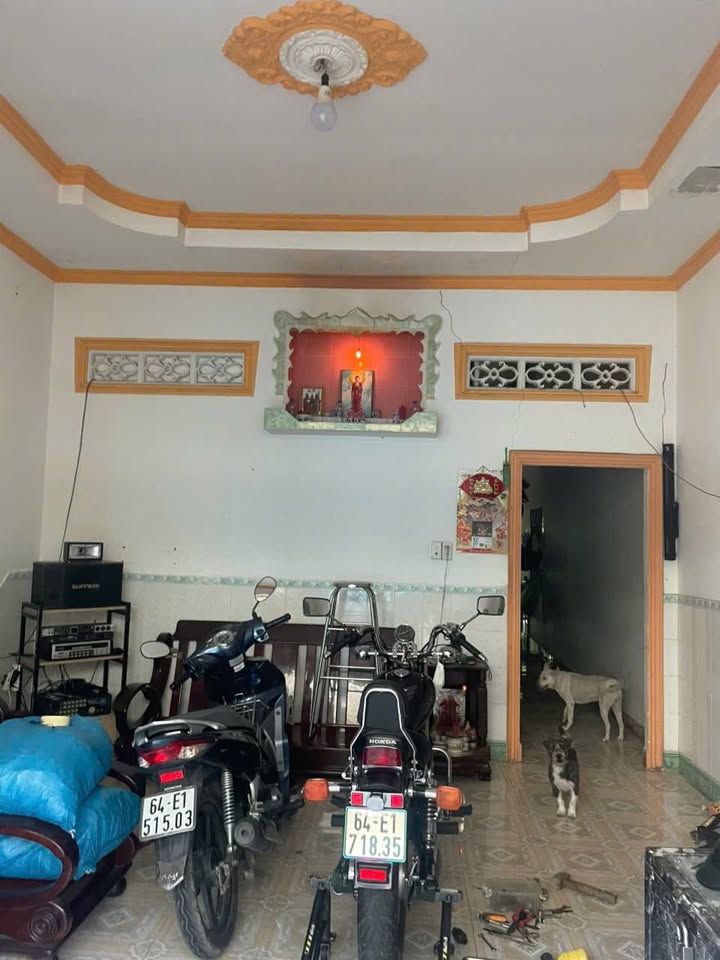 Nhà riêng Tân Phú Dĩ An 224m² 3.25 tỷ - Giá tốt hiếm có!