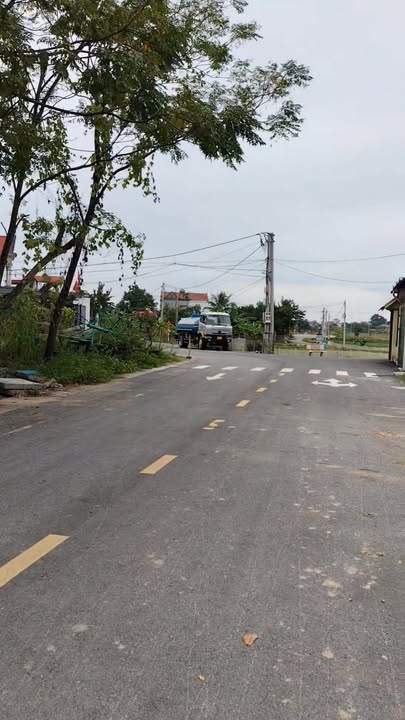 Đất đấu giá TDP Đông Ngàn 90m² - Sổ đỏ chính chủ, kinh doanh tốt!