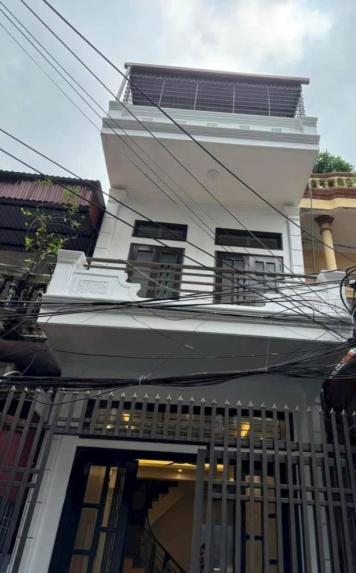 Nhà Phố Quang Trung, TP Hải Dương - 66m² Sổ Đỏ, Giá Tốt, Ô Tô Tránh