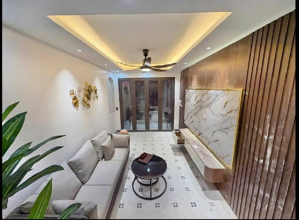 Nhà phố Phố Võ Thị Sáu 30m² nhỉnh 6 tỷ - Vị trí đắc địa!