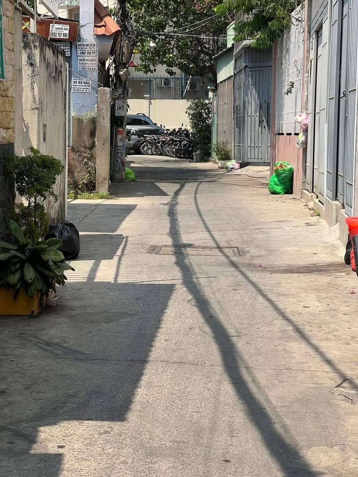 Nhà Bình Thạnh 60m² 10.x Tỷ - Hẻm Ô tô Vào Tận Nơi!