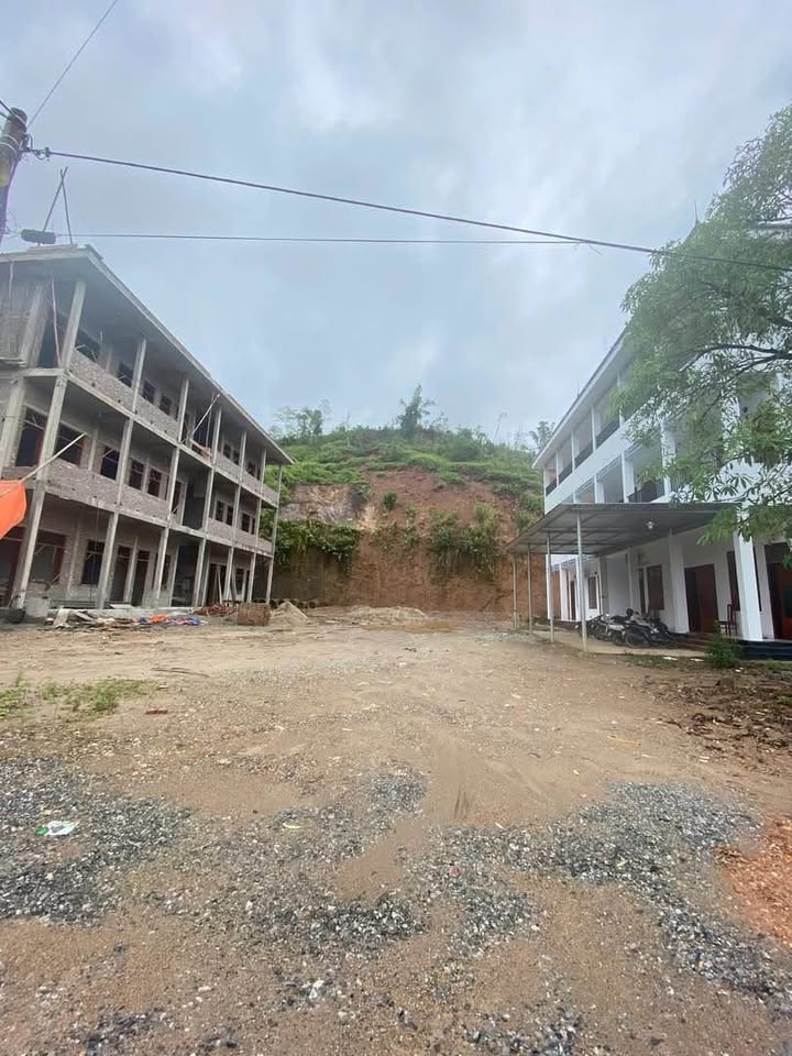 Đất nền Thị trấn Na Hang 1691m² - Sổ đỏ chính chủ, thu nhập kép!