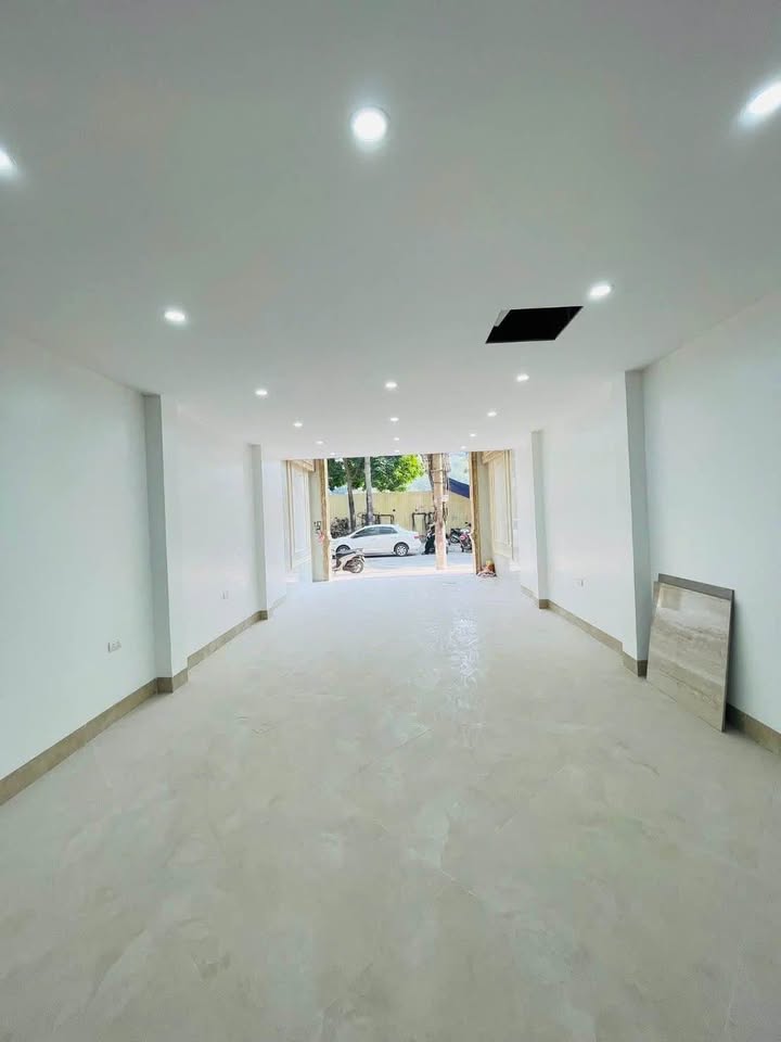 Nhà Phố Kinh Doanh Đền Lừ 60m² - 7 Tầng Vỉa Hè, Ô Tô - Tương Lai Mặt Phố