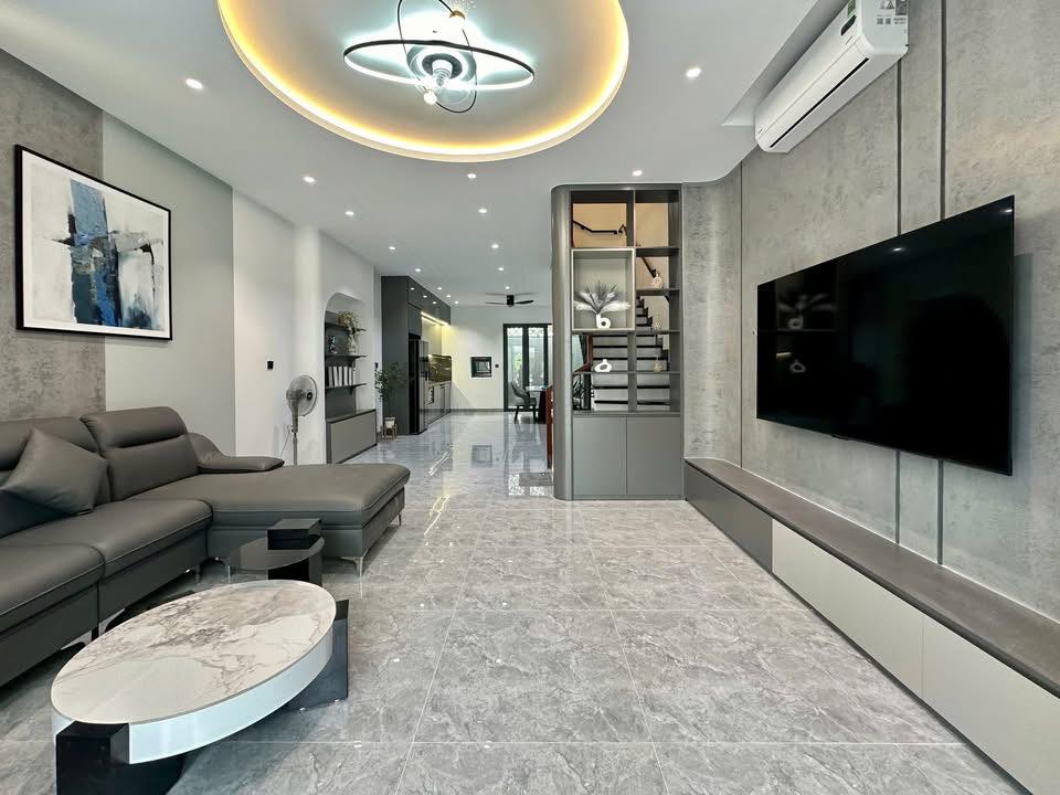 Thuê nhà nguyên căn Mỹ Gia Gói 8 Nha Trang 270m² - Sẵn sàng ở ngay!