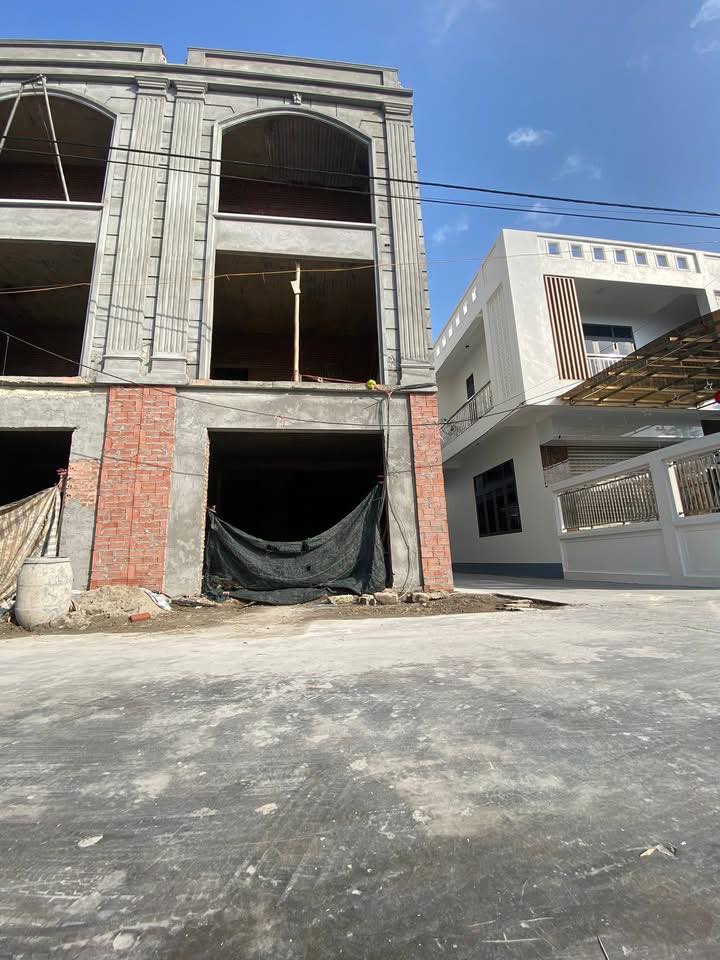 Nhà 3 Tầng 48m² Phú Xuân - Ô Tô Tránh Nhau, Giá 2 Tỷ