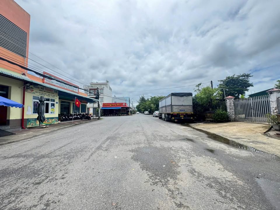 Bán Gấp Nhà Góc 2 Mặt Tiền Phường Tân Thành, Cà Mau - 71m² Sổ Hồng