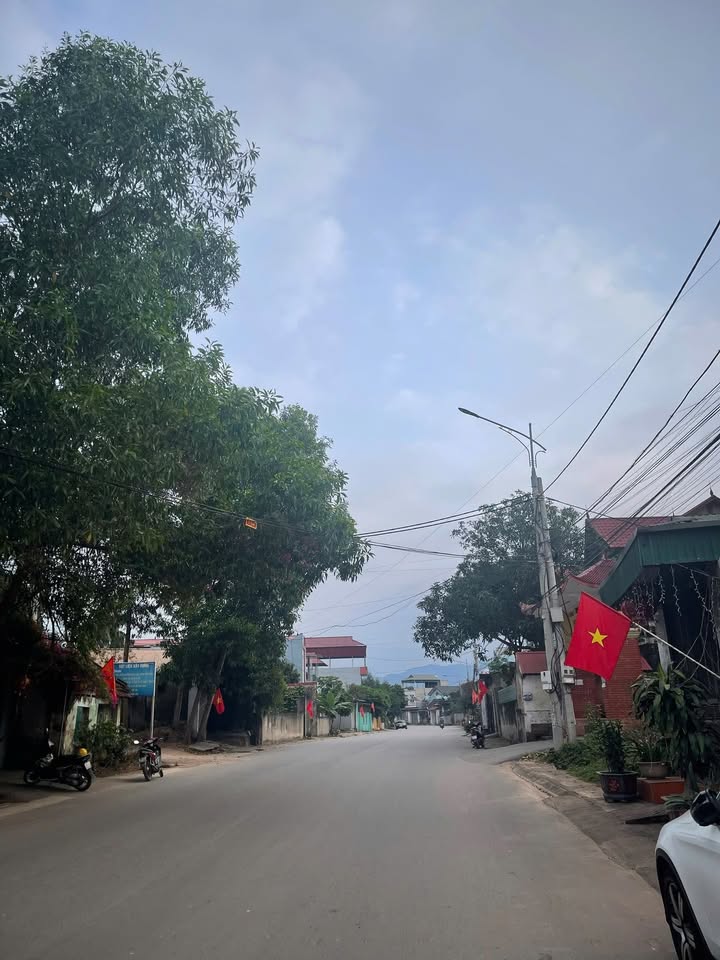 Đất nền Sông Lục Tiên Nha 200m² - Đường to ô tô