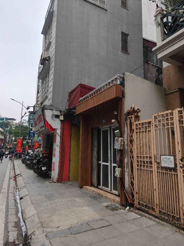 Bán nhà Ngọc Khánh Ba Đình 38m² giá 8.5 tỷ - Vị trí đẹp hiếm có!