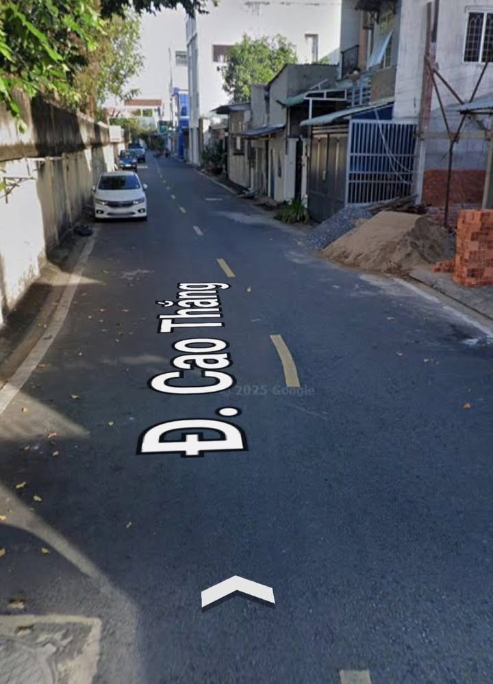 Nhà Phố Rạch Giá 122m² Mặt Tiền Kinh Doanh, Sổ Hồng Sẵn!