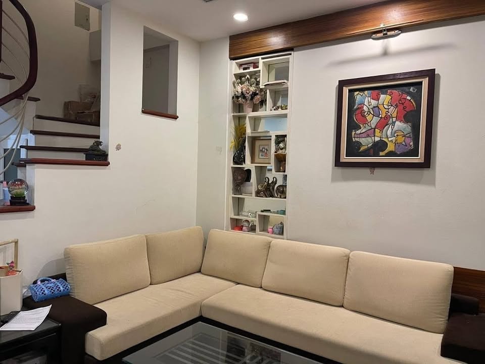 Nhà 5 tầng Ngõ Thịnh Hào, Đống Đa 58m² - 15.2 Tỷ, Sổ Đỏ Chính Chủ