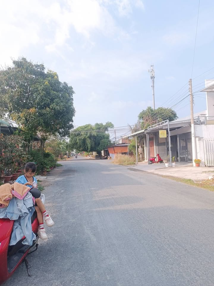 Nhà Trục Chính Hẻm Ngô Quyền, Hòa Thành - 71m² Giá 820 Triệu