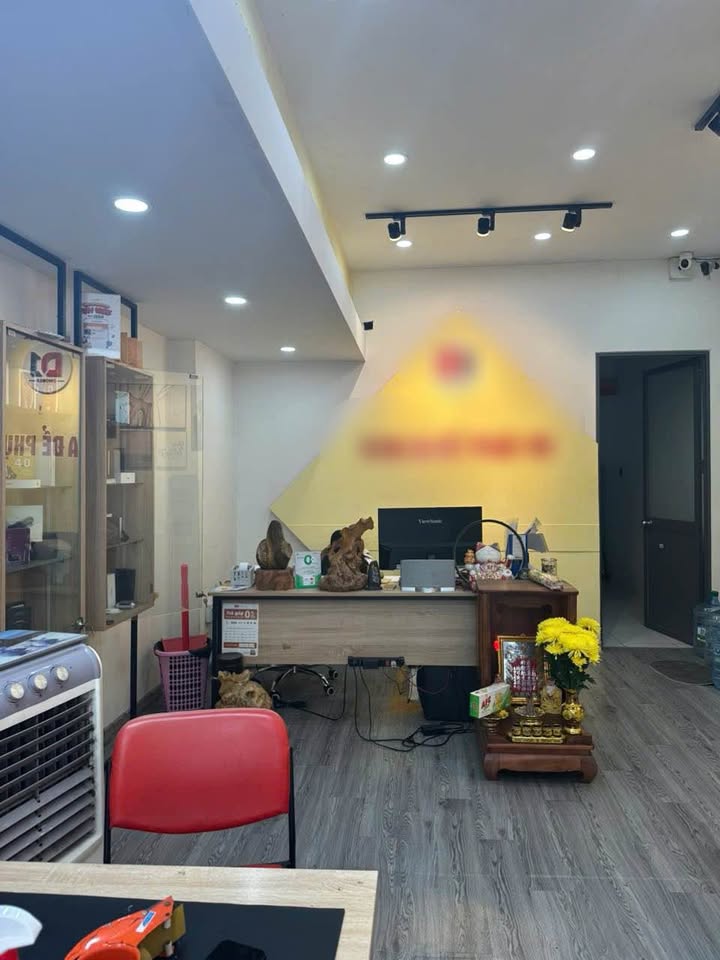 Mặt Bằng Gò Vấp 100m² - Kinh doanh sầm uất, vào là có lời!