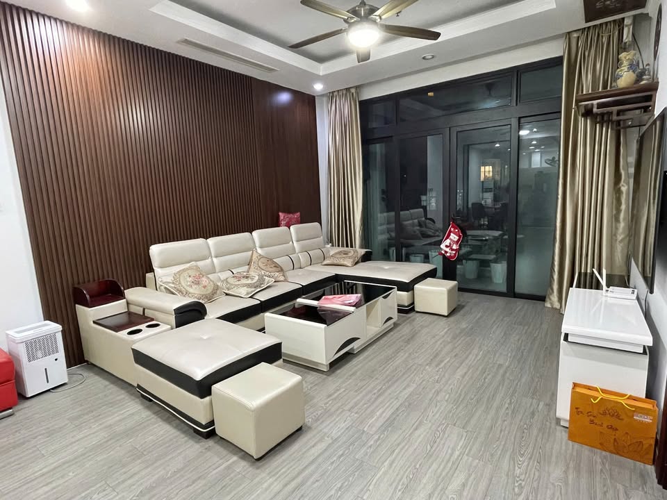 Chung cư Royal City 105m² - View Quảng Trường, Chính chủ gửi bán