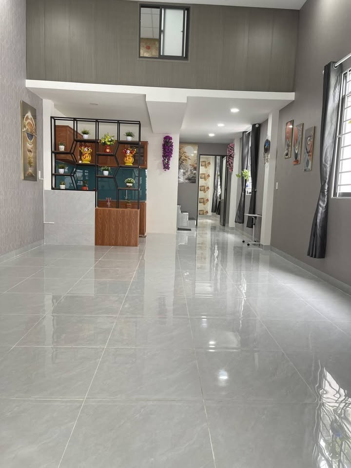 Nhà Bình Hưng Hòa B 126m² 5.5 tỷ - Sẵn sàng ở ngay