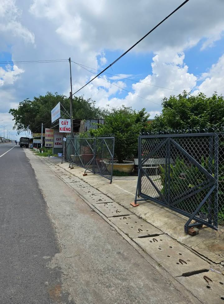 Đất nền Bảo Lộc 3700m² giá 13 tỷ - Giá tốt hiếm có!