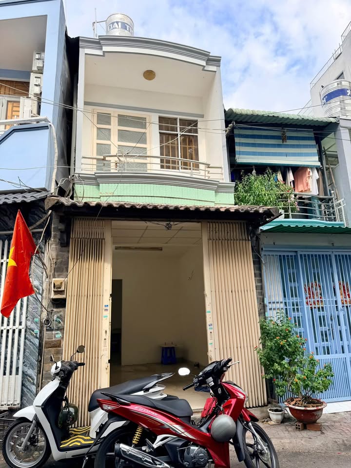 Nhà Phố Mặt tiền Tám Danh Q8 5.2 tỷ - Kinh doanh đa ngành nghề!