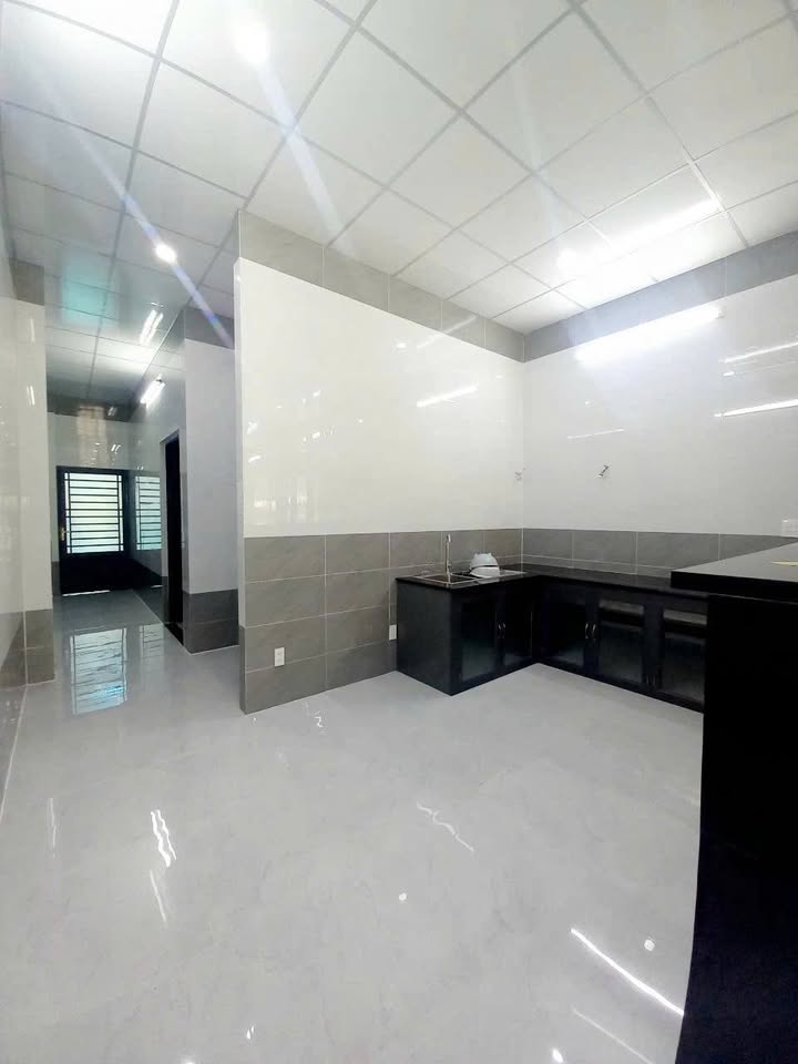 Nhà Hẻm CMT8, Bình Thủy 99m² - Kinh Doanh & Ở Giá 6 Triệu/Tháng