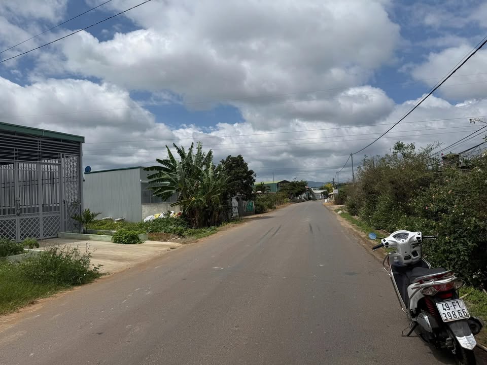 Bán Đất Mặt Tiền Nguyễn Chí Thanh, Đơn Dương - 145m² Kinh Doanh Sầm Uất